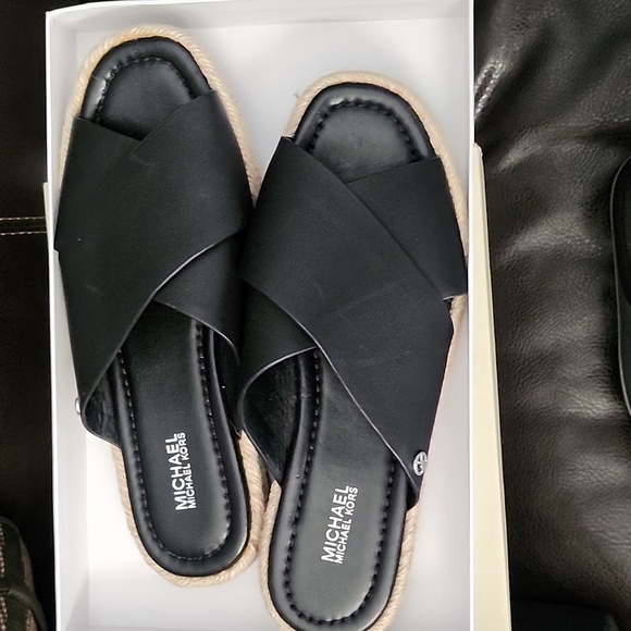 Michael Kors Black Women's Sandals - Picture 2 of 4